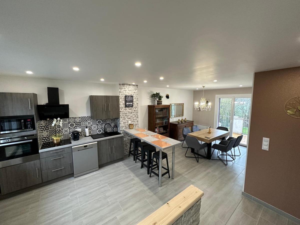 Agreable Maison Avec Jardin A Joinville Bagian luar foto
